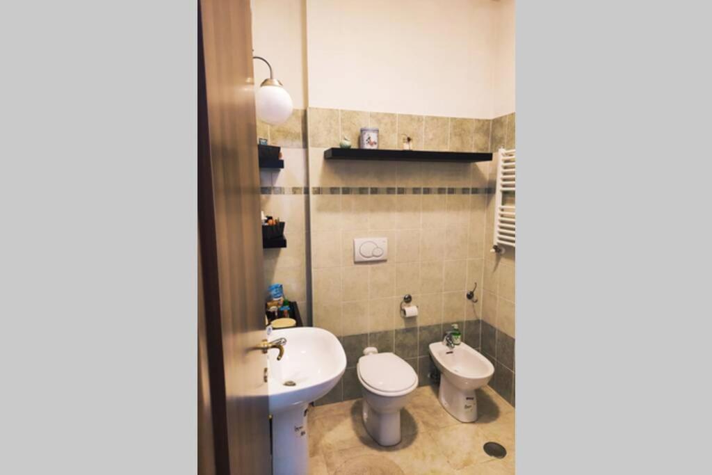 Large House 3 Floors City 'N Sea Vitinia Exterior foto